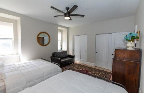 Historic & Sophisticated Walk to Casino Stadiums - Foto 18