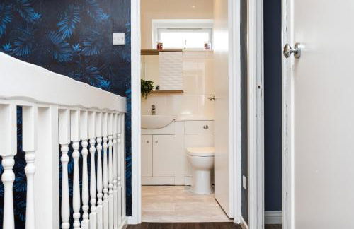 2 Bedroom House-Free Parking - Photo 26