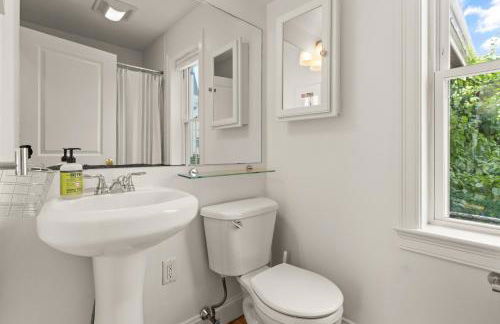 Cozy 2 Bed Apt - Foto 10