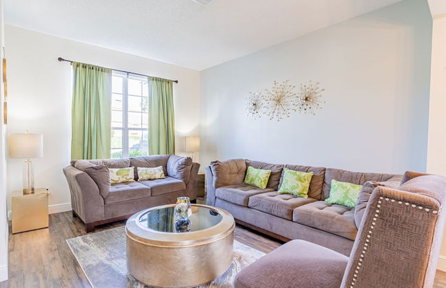 Themed 7 Bedroom Villa, 12 Min to Disney, Resort Access - Foto 14