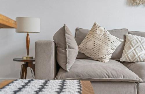 Stylish 4Bed Executive Stay WiFi and Parking - Photo 59