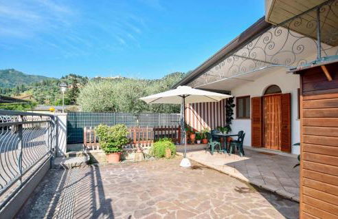 Gorgeous Apartment In Piano Di Mommio - Foto 8