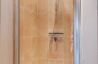 Bright and airy loft apartment Swallows Rest - Foto 11