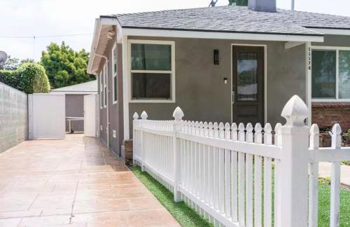 Modern Studio with Private Patio - Foto 44