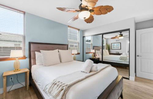 Stunning Beach Home - large patio, parking, ac & dog friendly! - Foto 76