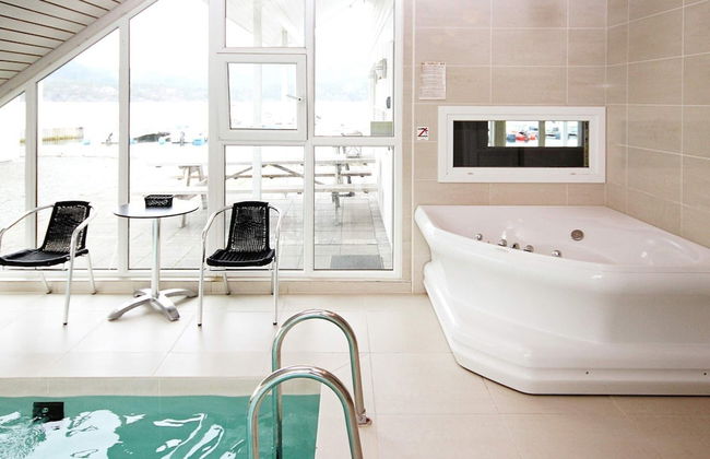 12 Person Holiday Home in Jelsa - Foto 19