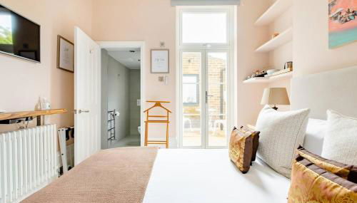 Luxury King-Bed EnSuite with Quiet Private Patio - Foto 3