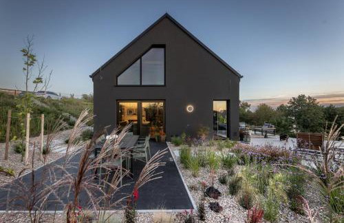 DOBRE 23j - Dom nad jeziorem, z basenem i linią brzegową - Photo 47