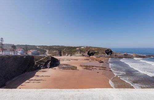 Zambujeira do Mar 4-Bed House Perfect for Families & Friends - Foto 15