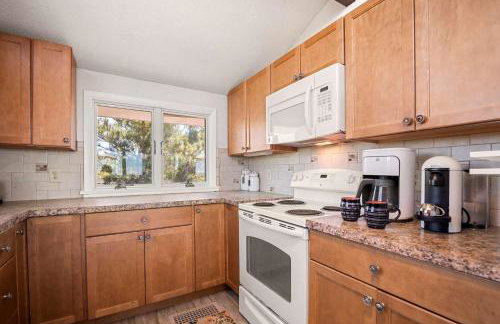 Unique waterfront home with stunning views - Foto 11