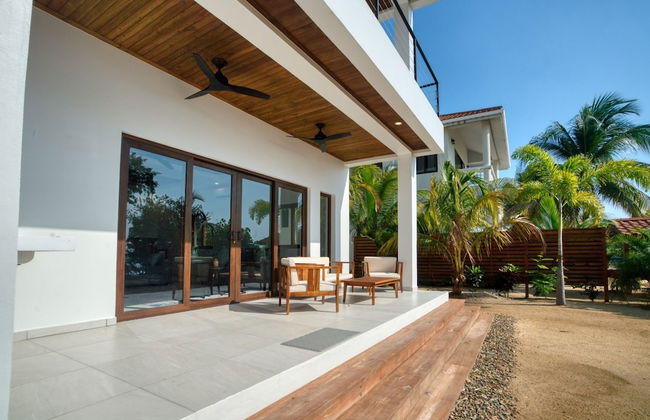 NEW Oceanfront 5 Bedroom Private Island Villa - Foto 28