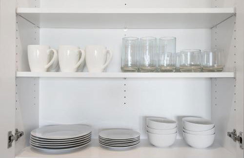 Luxury Living in N Park, 2BR, King Beds, Parking - Foto 7