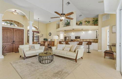 Villa-Haze, lots of privacy, solar & electric heated pool and SPA - Photo 12