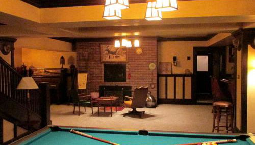 Amazing Villa Rental near Lake Michigan for Family or Group Glamping Vacations in Sheboygan, Wisconsin - Foto 3