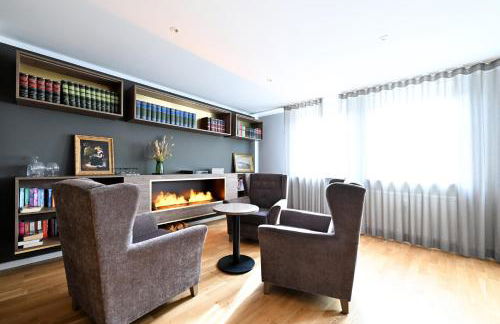 Rosengarten Apartments Fürth, Moderne Serviced Apartments in Citylage, ganze Ferienwohnung 50 m2, nahe Nürnberg, Metro, Sauna, Frühstück & Parkplatz - Foto 9