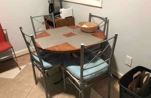 Walk2Metro's,DCGem,Private,Wifi, FreeParking - Foto 45