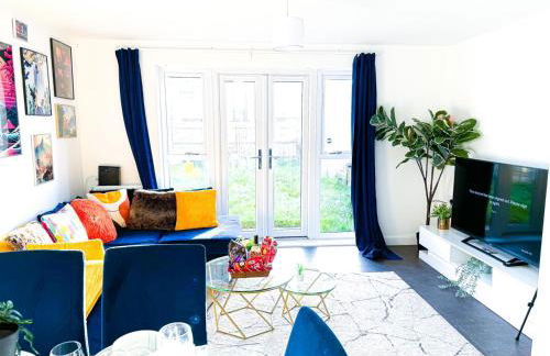 City Centre house for Family, Group & Contractor Stay - Sleeps Upto 9 Guests with Free Parking - Foto 15