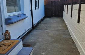 The Studio - Photo 5