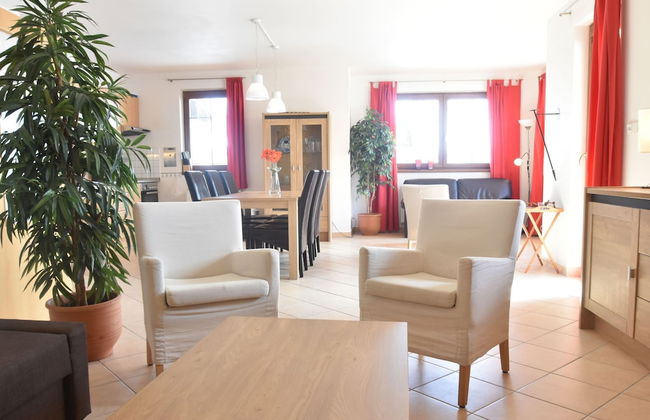 Villa by Lake & Slopes - Photo 14