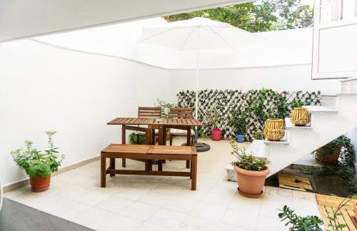 Dimitra's cosy studio in old town with backyard - Foto 25