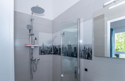 Lit Living - Deluxe Apartments - Box Spring - Parking - Neueröffnung - NEW OPENING - Foto 3