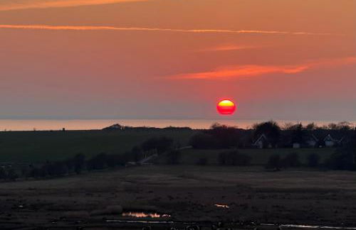 FeWo "Freiheit" - Panoramablick - großer Balkon, ganzjährig zu nutzen - schnelles WLAN - Parkplatz - 300 Meter zum Strand - Foto 18