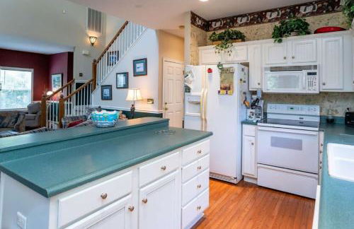 Lloyd's Lodge at Davis Love Dr - Photo 6