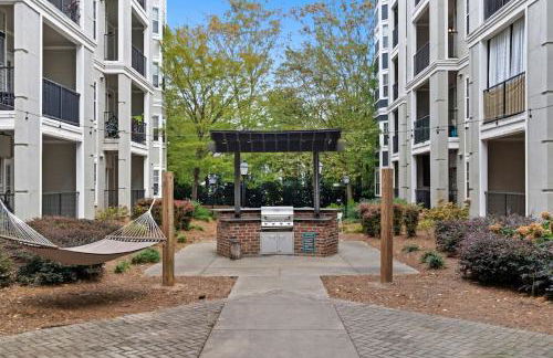 Luxury King Bed Suite - Pool - Gym - Parking - Foto 42