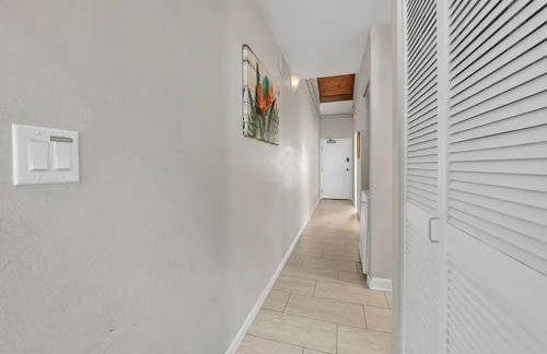 Kona Retreat • Ocean View, Pool & Walk to Beach - Foto 8