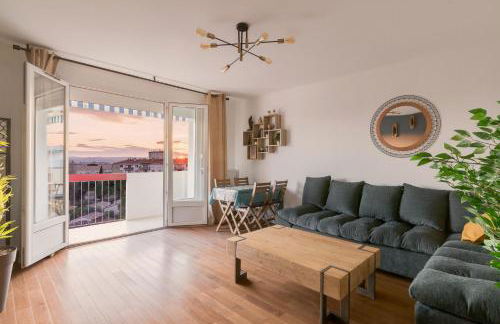 T4 82m2 - Idéal location moyenne durée, 3 chambres, parking, coucher de soleil - Photo 1