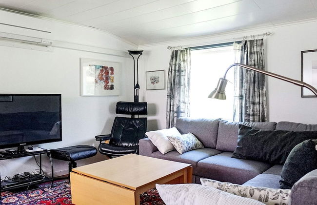 6 Person Holiday Home in Fjallbacka - Foto 4