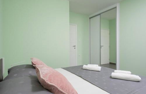 Villa Barbara-Kastela with heated pool - Foto 45