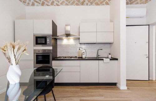 Chiara Apartment 6 guest - Train Station - Parking - Foto 33