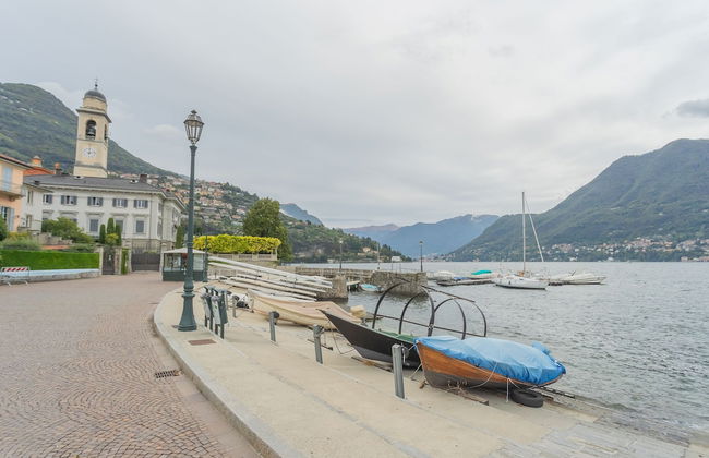 La Piazza di Cernobbio - Photo 48