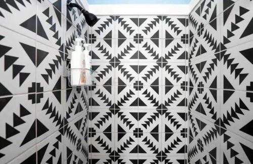 Jungle House Luxury Homes - Columbus Downtown Short North - Near Convention Center & Nationwide Arena - Free Parking - Pet Friendly - Over 5,800 Five Stars - Foto 14