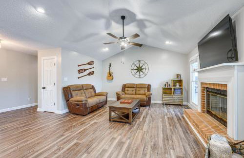 Lakefront Milledgeville Home with Private Dock! - Foto 4