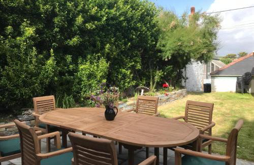 The Moorings - Just a few metres from the sea! - Photo 62