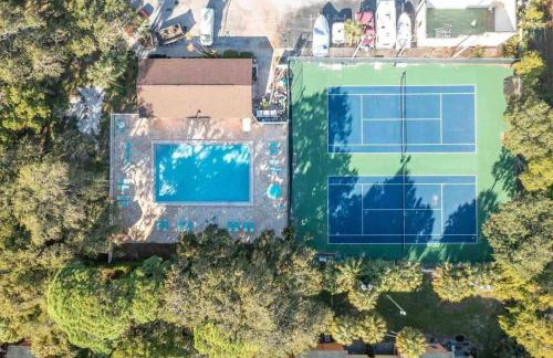 Private Beach Access 2 Pools Waterfront Oasis - Foto 54