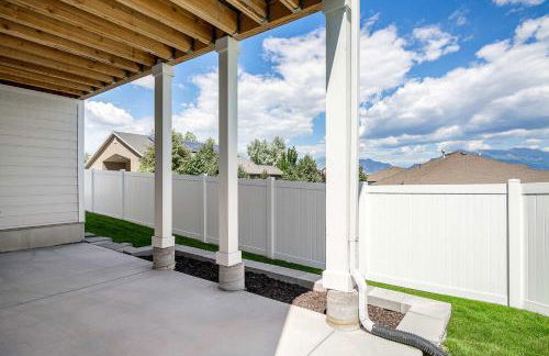 Luxury 2BR Basement Retreat Utah Lake Views - Foto 33