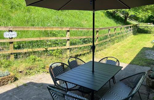 3 Bedroom Dog Friendly Cottage with Off Lead Field - Foto 6