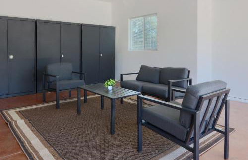 Yosemite Hilltop Gated Villa near Oakhurst, Bass Lake and Mariposa w EVCharger Hottub Grill and Awesome Views! - Foto 46