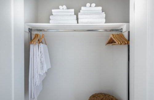 FiDi Studio w Gym Lounge Complete Gym NYC-499 - Photo 7