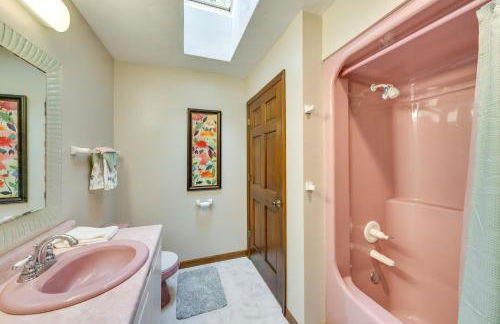 Spacious Beloit Retreat Close to Parks and Trails! - Foto 13