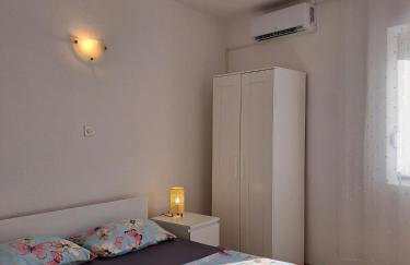 Apartments by the sea Igrane, Makarska - 10033 - Photo 19