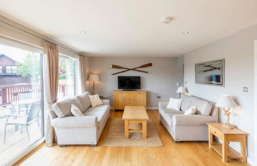 Retallack Resort 4 bedroom lodge - Hot Tub for hire on request -Pool & Spa - Foto 9