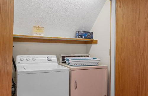 Mountain Haven for Families w Deck - Shuttle - Views - Foto 52