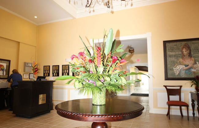 Castle Villas at Bluebeard's - Photo 3