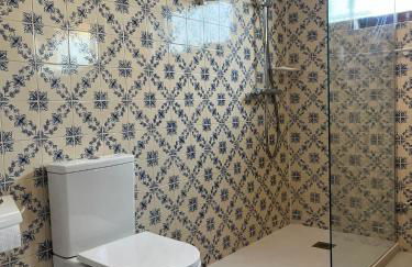 4 Bed Villa, Pool & Tennis Court in Carvoeiro - Foto 2