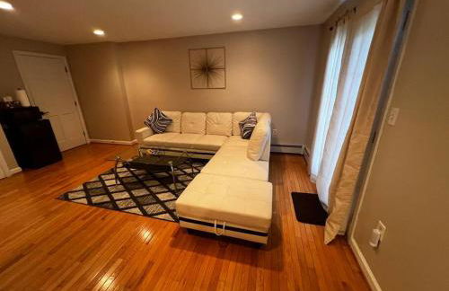 Premium Private Suite with Parking and Workspace - Foto 24