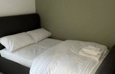 Comfortably furnished 2 bedroom home in Bolton - Foto 37